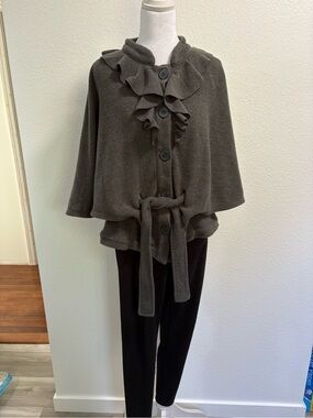 Gap Grey Ruffle-Front Button Sweater Cape